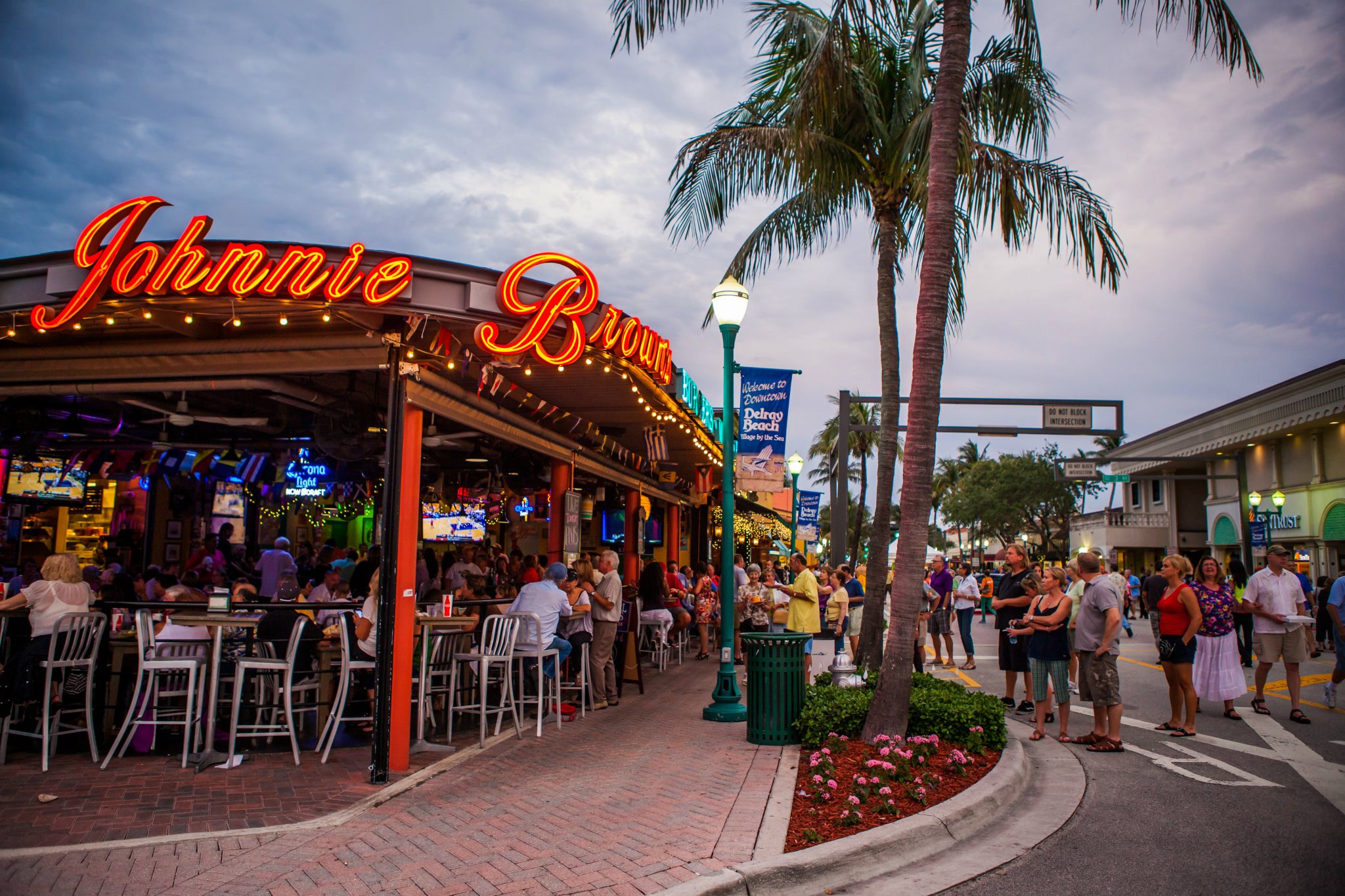 Johnnie Browns Live Music Downtown Delray 